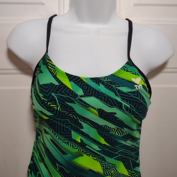 TYR Miramar Diamond Fit Women’s Swimsuit. Size 34 - Picture 5 of 11